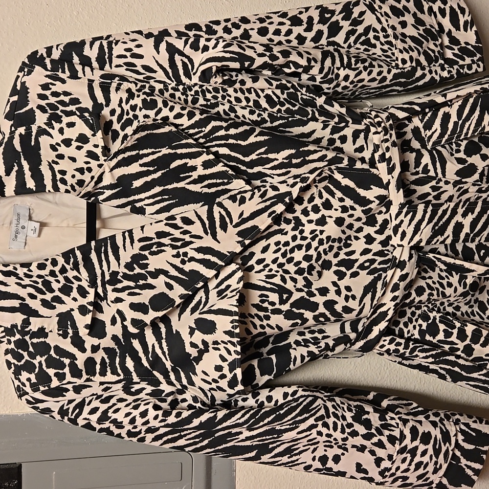EUC, Sergio Hudson x Target Animal Print Strong Shoulder Trench Coat, Size Small - Picture 5 of 8
